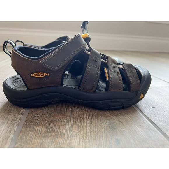 Keen Boys Brown Newport H2 Waterproof Sandals Sz 3 - Picture 2 of 9